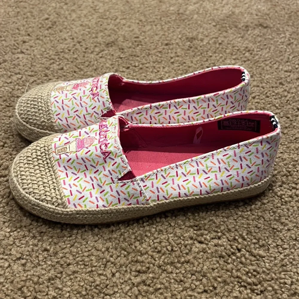🌴 BUNDLE 5 FOR $25!  Nautica girls slip on shoes size 11